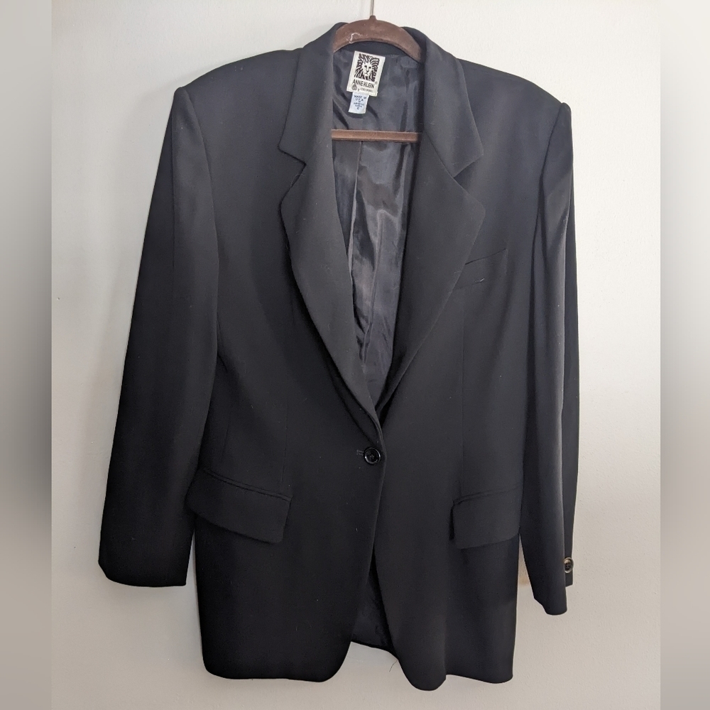 Vintage 1990s Women's Anne Klein Wool Blazer Size 12 Black Shoulder Pads